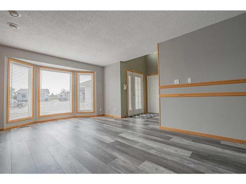 9110 136 Ave, Peace River, AB - Indoor Photo Showing Other Room