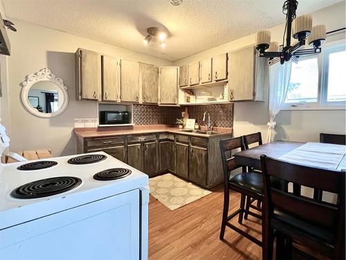 9324 104 Avenue, Grande Prairie, AB - Indoor Photo Showing Kitchen