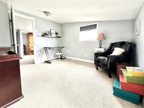 9324 104 Avenue, Grande Prairie, AB - Indoor Photo Showing Bedroom