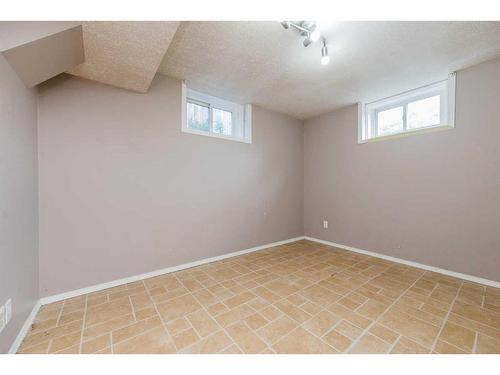 10023 94 Avenue, Grande Prairie, AB - Indoor Photo Showing Other Room