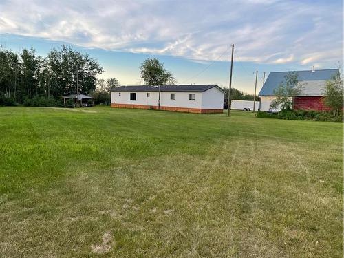 5701 River Road, Fort Vermilion, AB - Outdoor