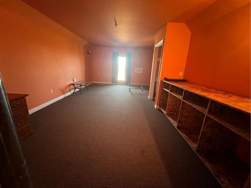 5701 River Road, Fort Vermilion, AB - Indoor Photo Showing Other Room