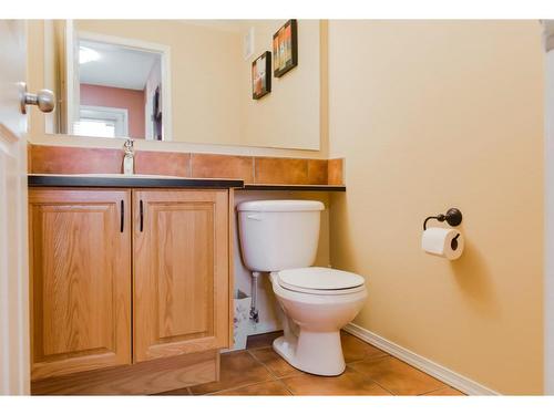 42 Pinnacle Street, Grande Prairie, AB - Indoor Photo Showing Bathroom