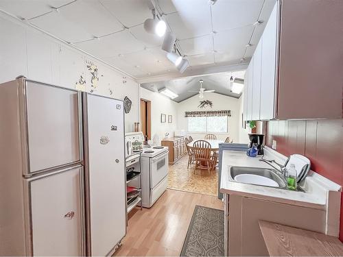 Block 5 Lot 3, Rural Big Lakes County, AB - Indoor Photo Showing Kitchen