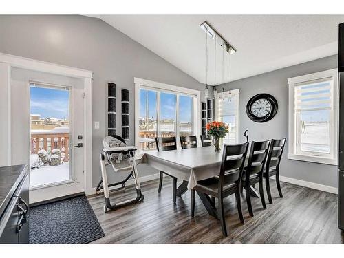 10450 131 Avenue, Grande Prairie, AB - Indoor Photo Showing Dining Room