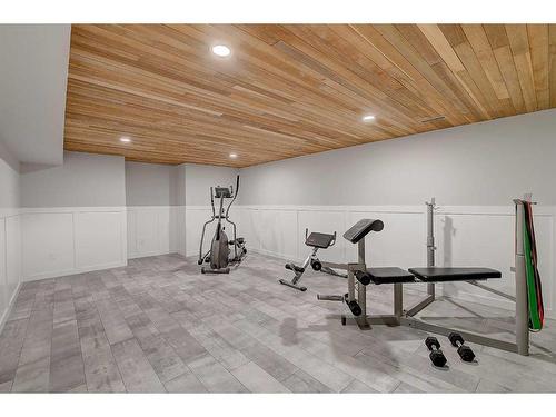 9505 78 Avenue, Grande Prairie, AB - Indoor Photo Showing Gym Room