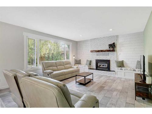 9505 78 Avenue, Grande Prairie, AB - Indoor Photo Showing Living Room With Fireplace