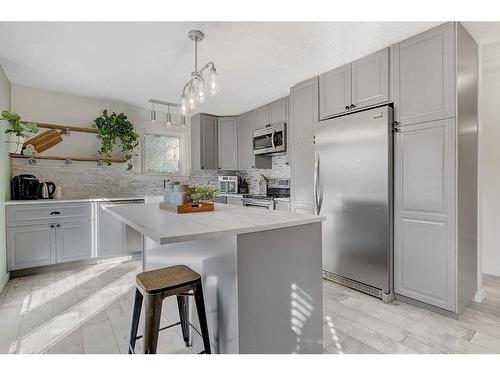 9505 78 Avenue, Grande Prairie, AB - Indoor Photo Showing Kitchen With Upgraded Kitchen