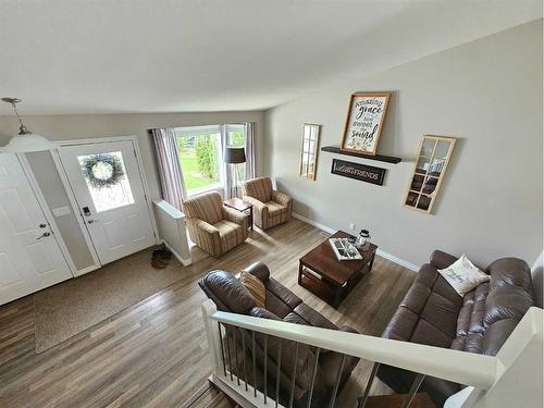 11430 72 Avenue, Grande Prairie, AB - Indoor Photo Showing Living Room