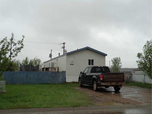 10205 112 Avenue, High Level, AB - Outdoor