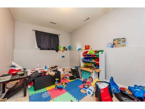 #B-9211 101 Avenue, Grande Prairie, AB - Indoor Photo Showing Other Room