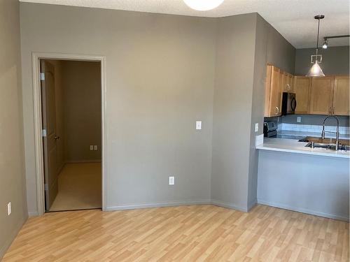 223-12330 102 Street, Grande Prairie, AB - Indoor Photo Showing Kitchen With Double Sink