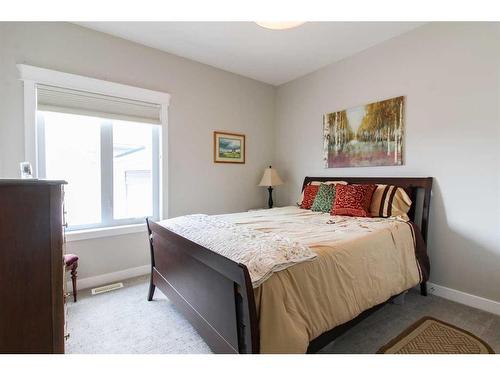 7825 Oxford Road, Rural Grande Prairie No. 1, County Of, AB - Indoor Photo Showing Bedroom