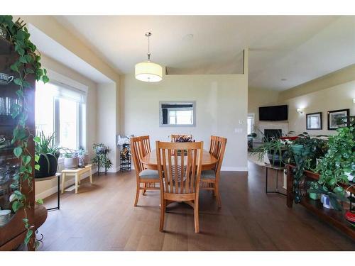 7825 Oxford Road, Rural Grande Prairie No. 1, County Of, AB - Indoor Photo Showing Dining Room