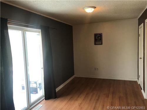 4912 49 Avenue, Grimshaw, AB - Indoor Photo Showing Other Room