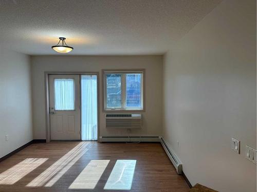 5-4304 51 Street, Spirit River, AB - Indoor Photo Showing Other Room