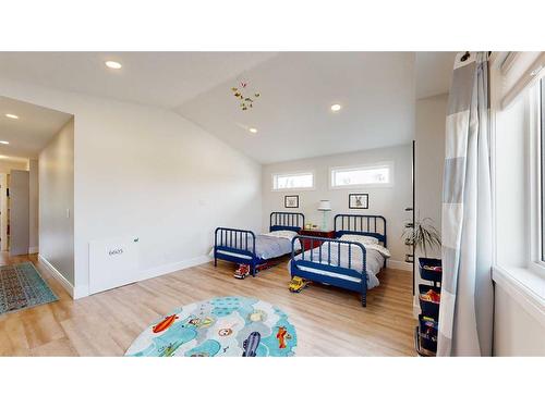 6605 Grande Banks Drive, Grande Prairie, AB - Indoor Photo Showing Bedroom