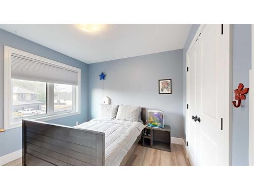 6605 Grande Banks Drive, Grande Prairie, AB - Indoor Photo Showing Bedroom