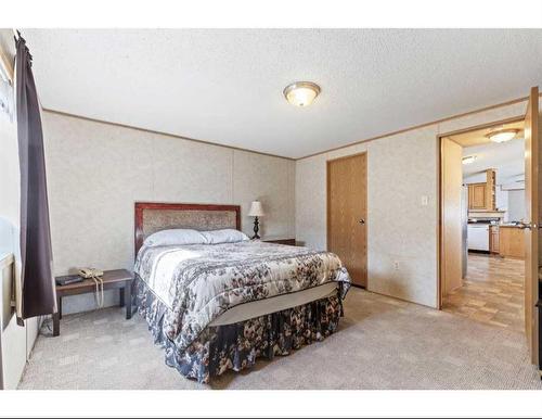 8902 91 Street, Grande Prairie, AB - Indoor Photo Showing Bedroom