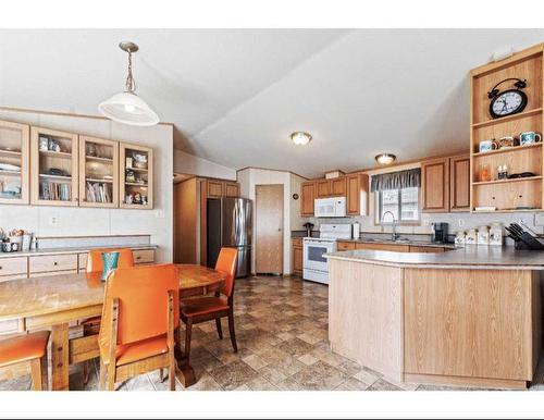 8902 91 Street, Grande Prairie, AB - Indoor Photo Showing Kitchen