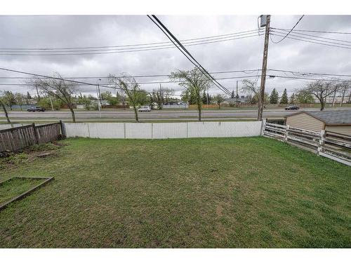 9737 117 Avenue, Grande Prairie, AB - Outdoor