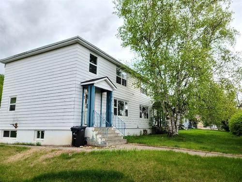 #1, 11019 99 Street, Peace River, AB - Outdoor