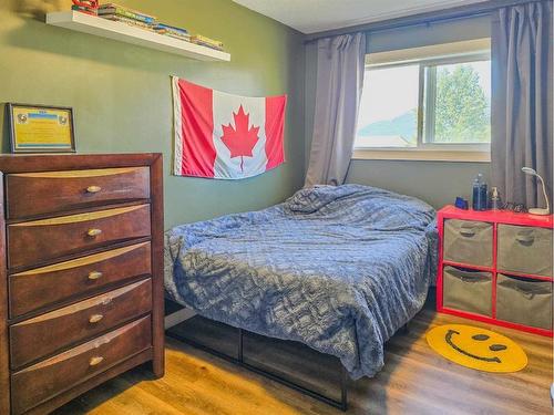 9705 105Th Street, Grande Cache, AB - Indoor Photo Showing Bedroom