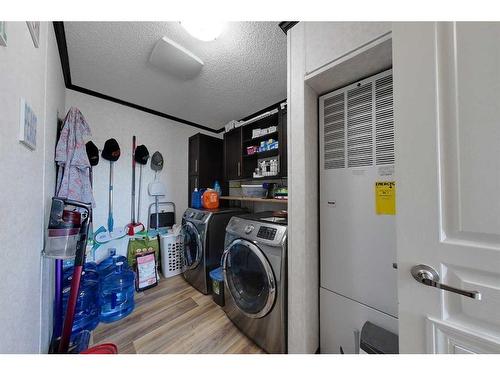 93032 Township Road 712, Rural Grande Prairie No. 1, County Of, AB - Indoor Photo Showing Laundry Room