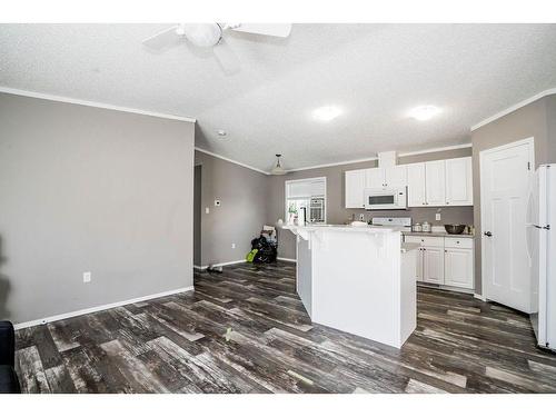 4616 50 Street, Rycroft, AB - Indoor Photo Showing Kitchen