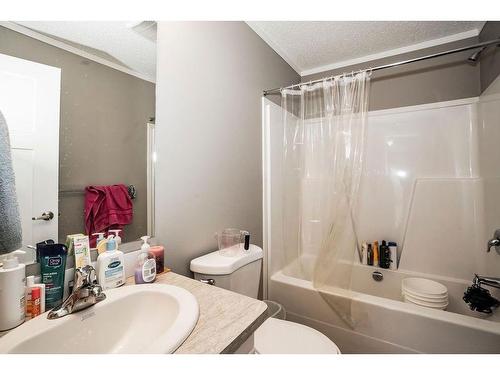 4616 50 Street, Rycroft, AB - Indoor Photo Showing Bathroom