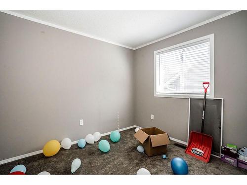 4616 50 Street, Rycroft, AB - Indoor Photo Showing Other Room