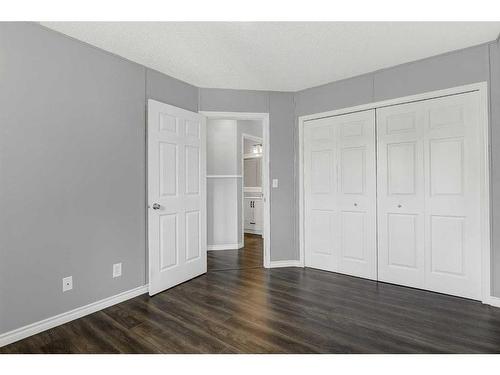 6401 91 Street, Grande Prairie, AB - Indoor Photo Showing Other Room