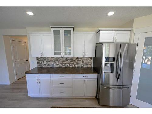 12702 106 Street, Grande Prairie, AB - Indoor Photo Showing Kitchen