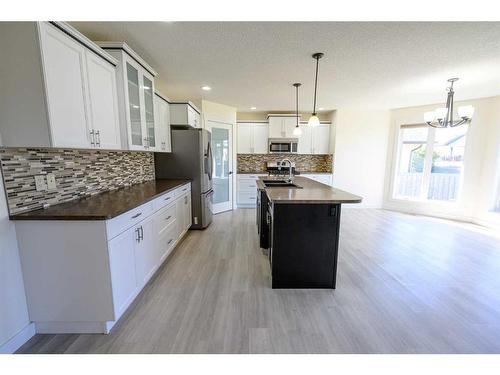 12702 106 Street, Grande Prairie, AB - Indoor Photo Showing Kitchen With Upgraded Kitchen