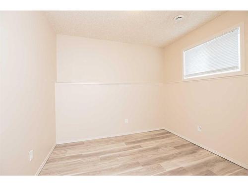 6907 112 Street, Grande Prairie, AB - Indoor Photo Showing Other Room