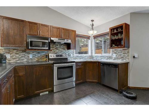 8930 103 Avenue, Grande Prairie, AB - Indoor Photo Showing Kitchen With Double Sink