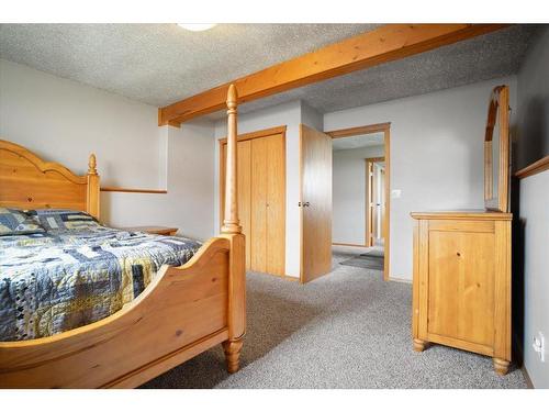 10409 121 Avenue, Grande Prairie, AB - Indoor Photo Showing Bedroom