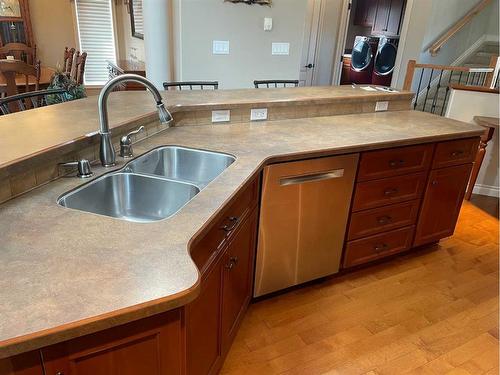 11207 110 Ave. Close, Fairview, AB - Indoor Photo Showing Kitchen With Double Sink