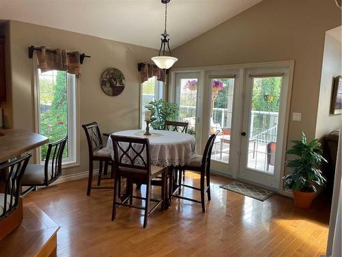 11207 110 Ave. Close, Fairview, AB - Indoor Photo Showing Dining Room