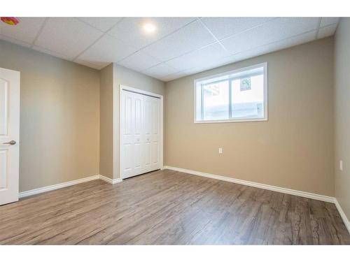 5215 52 Street, Valleyview, AB - Indoor Photo Showing Other Room