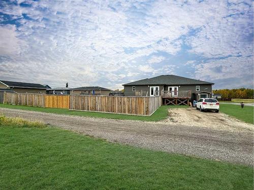 5215 52 Street, Valleyview, AB - Outdoor