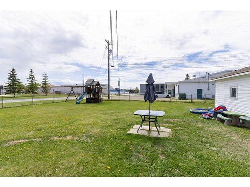 10901 105 Avenue, Fairview, AB - Outdoor