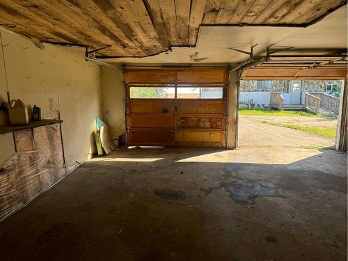 5108 48 Street, Girouxville, AB - Indoor Photo Showing Garage