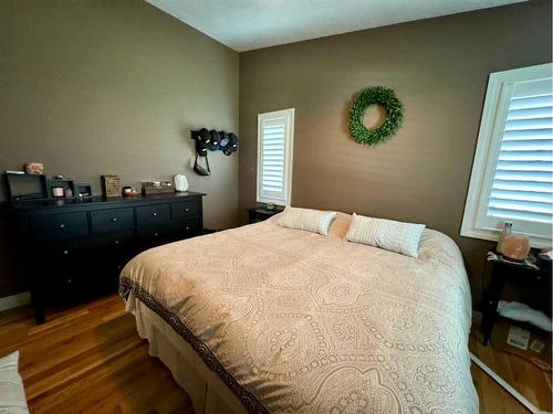 13502-790 Township Road, Rural Saddle Hills County, AB - Indoor Photo Showing Bedroom