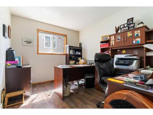 7413 102 Street, Grande Prairie, AB - Indoor Photo Showing Office