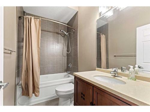 7626 Abbey Lane, Rural Grande Prairie No. 1, County Of, AB - Indoor Photo Showing Bathroom