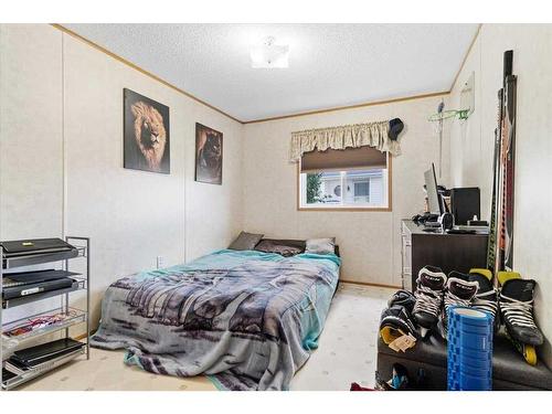 405-Silver Pointe Drive, Rural Grande Prairie No. 1, County Of, AB - Indoor Photo Showing Bedroom