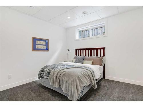 8013 112 Street, Grande Prairie, AB - Indoor Photo Showing Bedroom