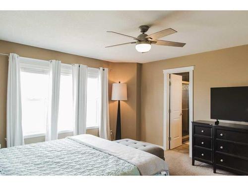 9-55007 Twp Rd 725, Rural Grande Prairie No. 1, County Of, AB - Indoor Photo Showing Bedroom