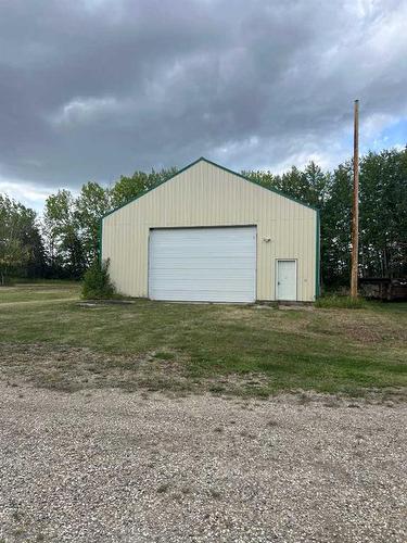 103061 Township Road 722 Pt Of Nw-9-72-10-W6, Beaverlodge, AB - Outdoor